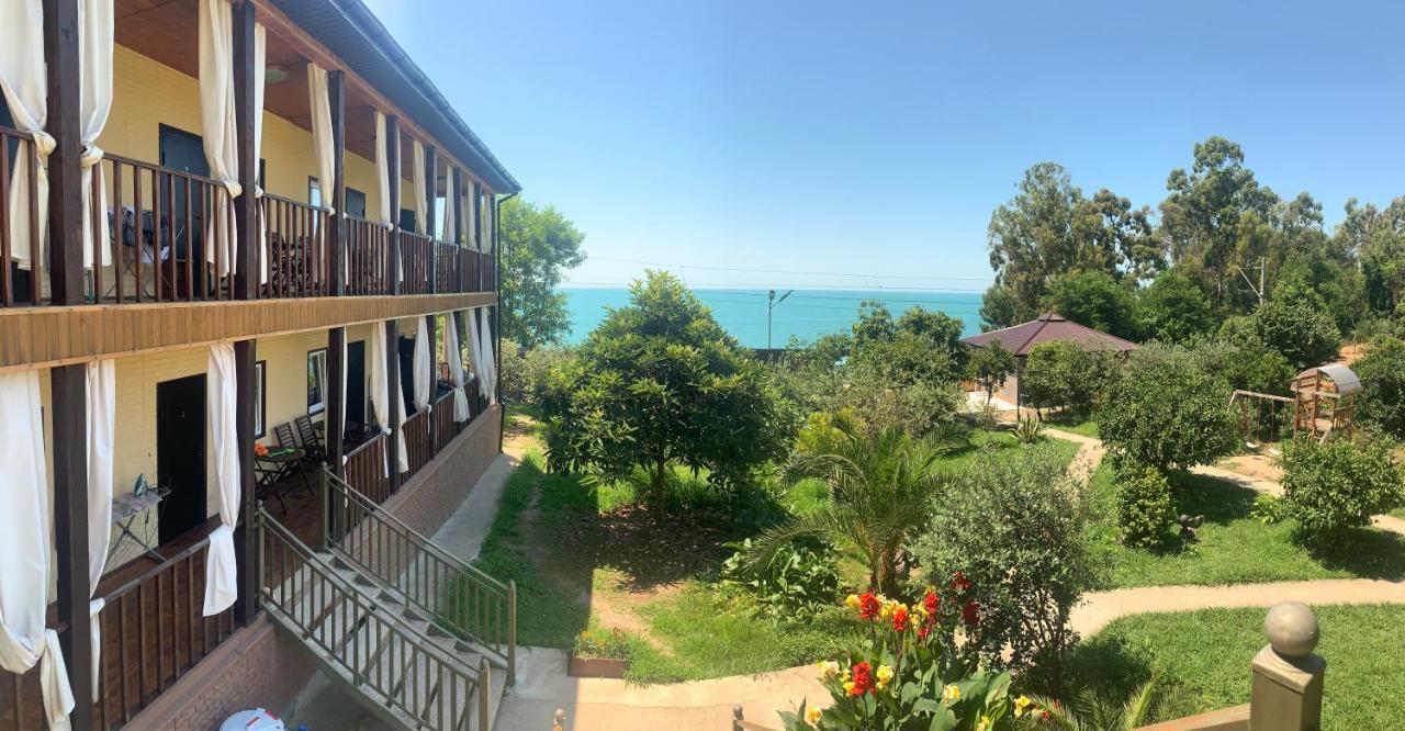 Gostievoi Dom Meri New Athos Buitenkant foto