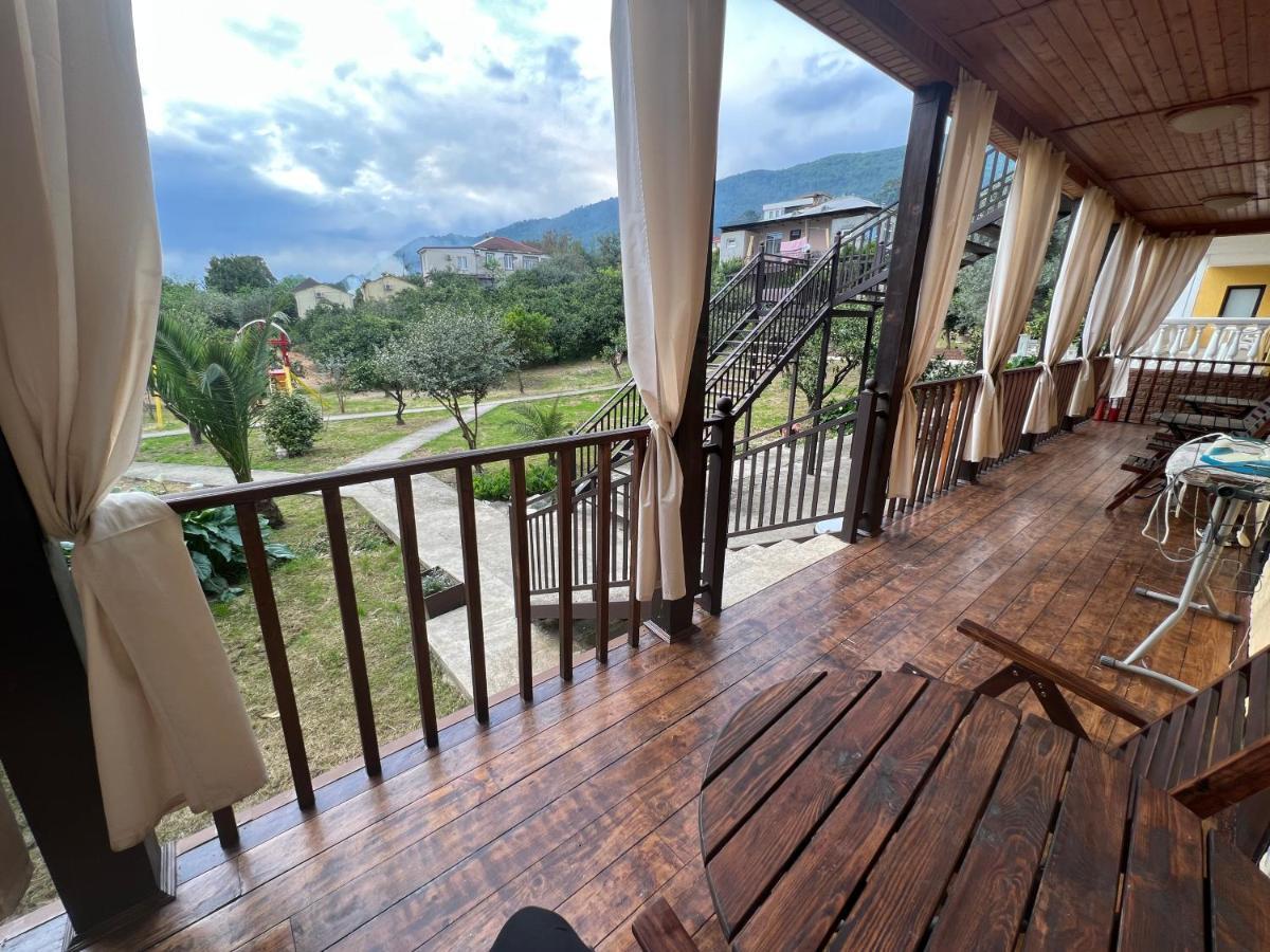 Gostievoi Dom Meri New Athos Buitenkant foto